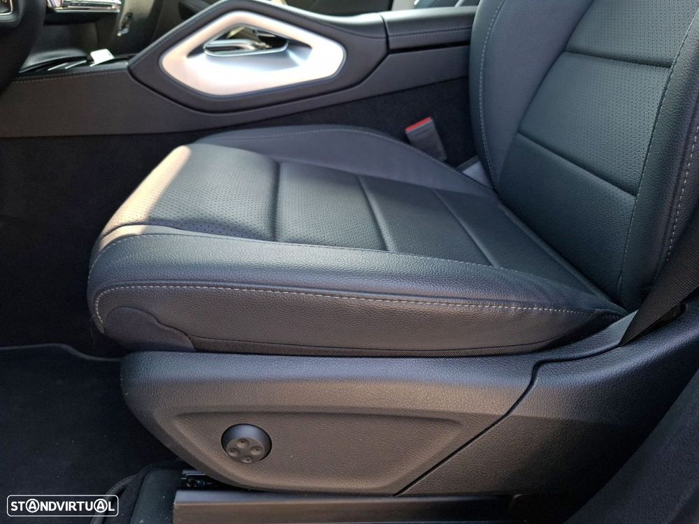 Mercedes-Benz GLE 300 d 4Matic - 15