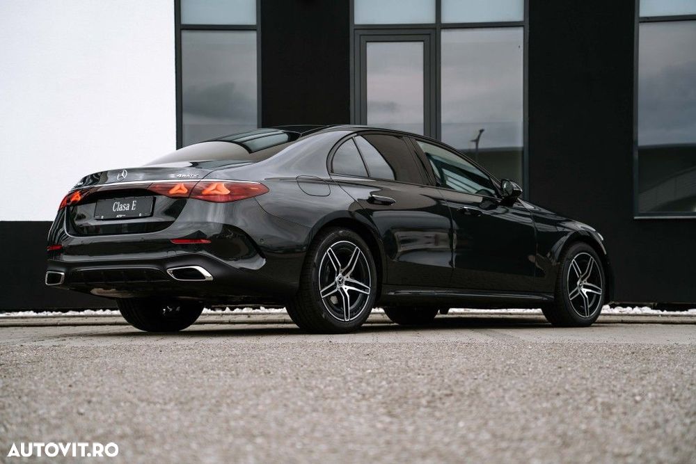 Mercedes-Benz E - 9