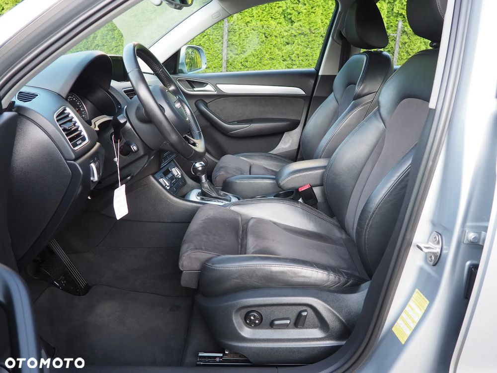 Audi Q3 2.0 TFSI Quattro S tronic - 23