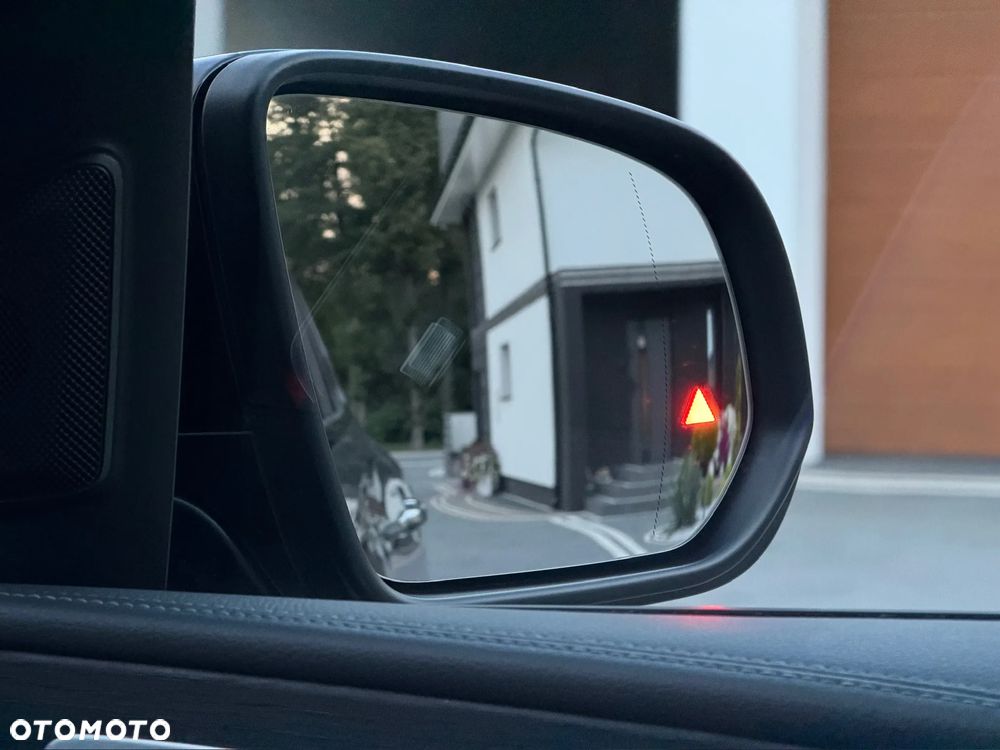 Mercedes-Benz GLS - 15
