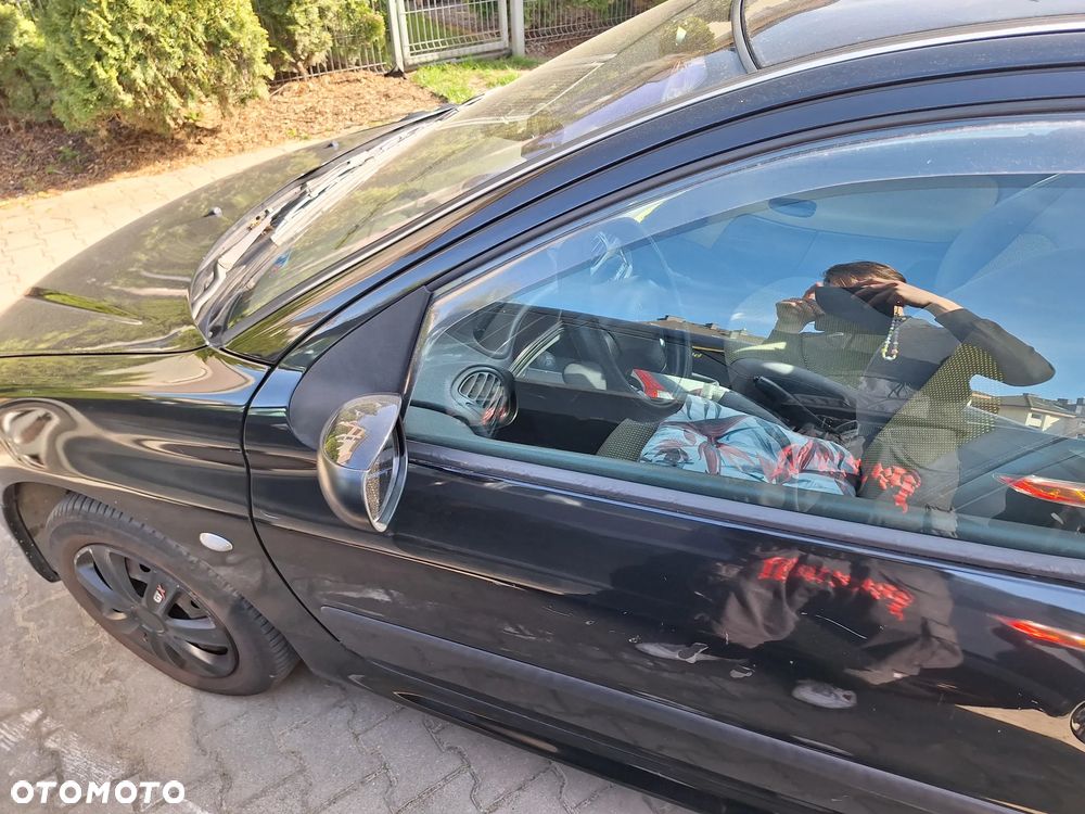 Peugeot 206 1.1 Color-Line - 2