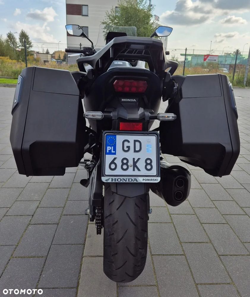 Honda NT - 9