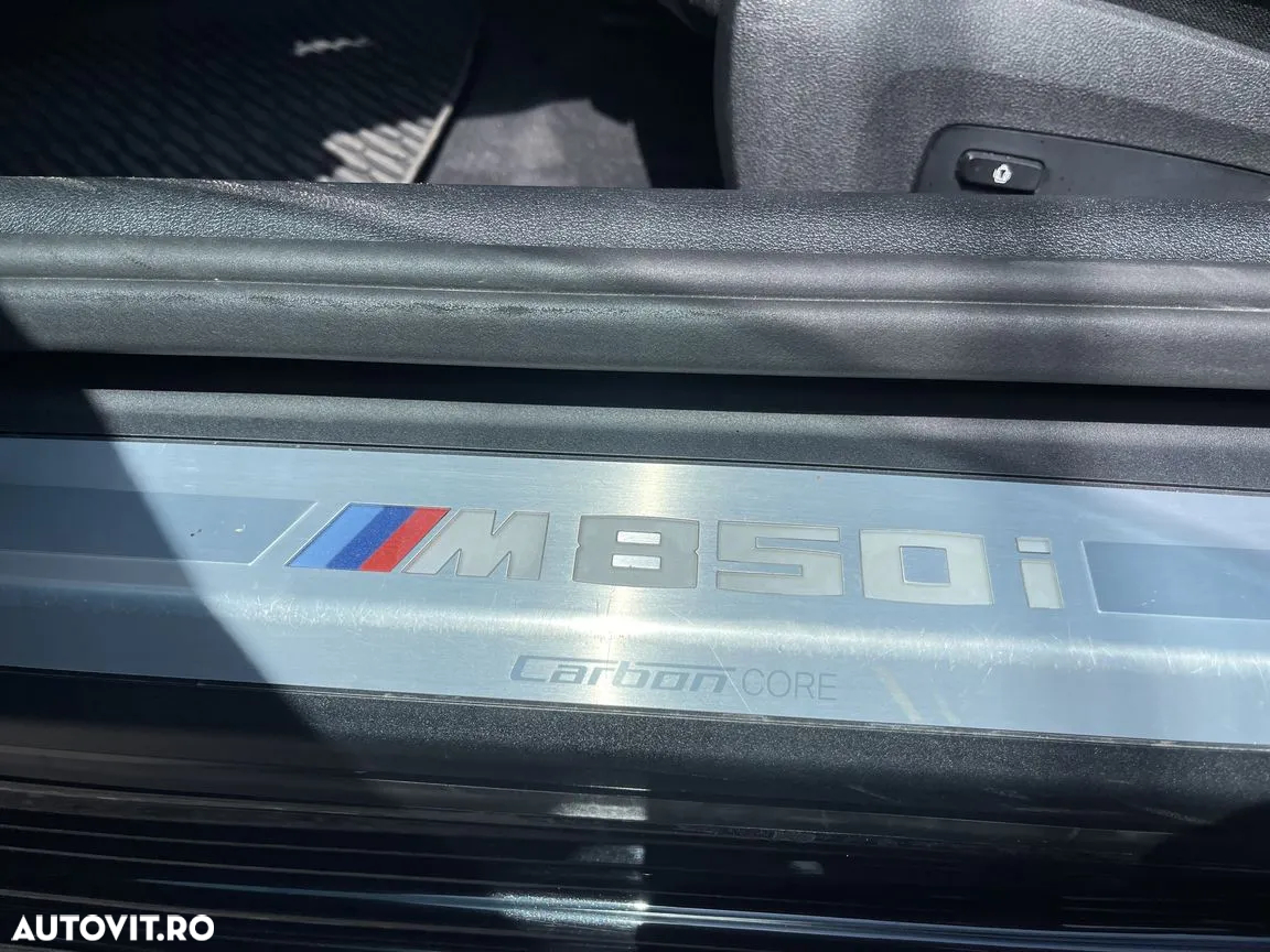 BMW M8 M850i xDrive AT - 17