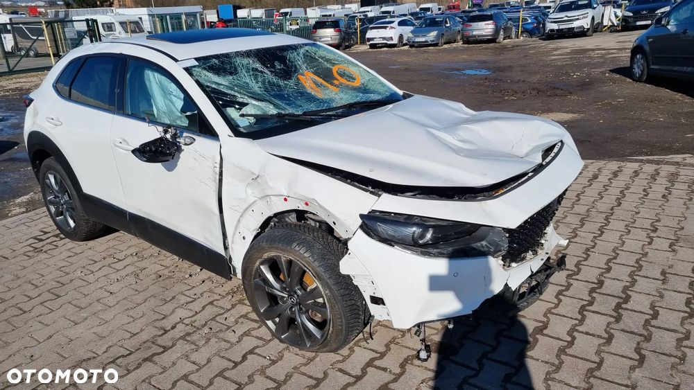 Mazda CX-30 2.0 mHEV Hikari 2WD - 20