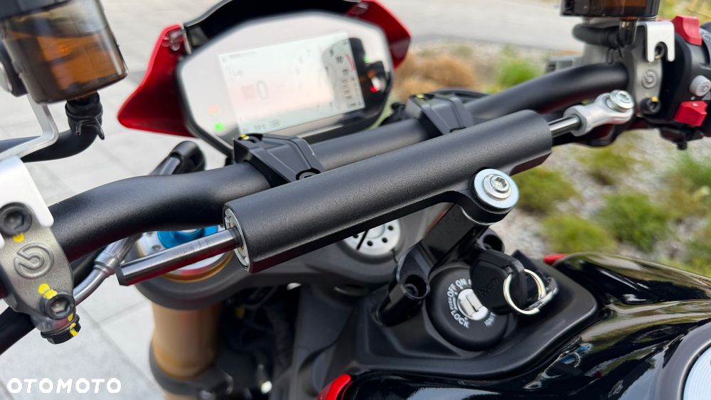 Ducati Monster - 22