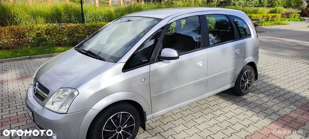 Opel Meriva - 24