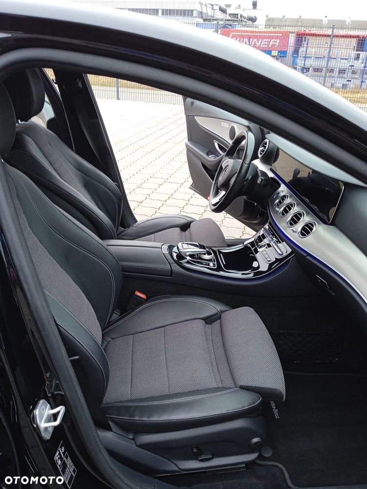Mercedes-Benz Klasa E 220 d 9G-TRONIC Avantgarde - 19