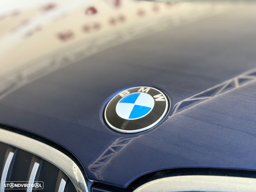 BMW X1 16 d sDrive Line xLine - 11