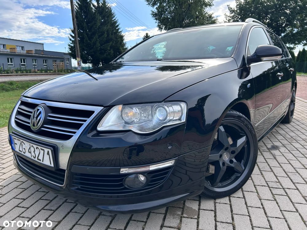 Volkswagen Passat Variant 2.0 TDI DPF R-Line Edition Plus - 1