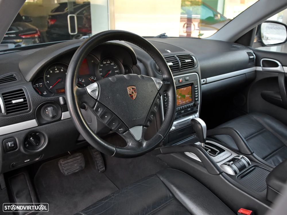 Porsche Cayenne Tiptronic - 6