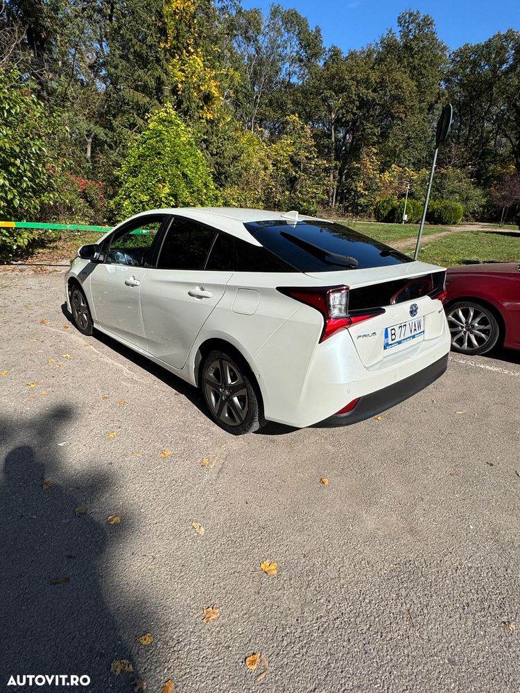 Toyota Prius 1.8 HSD Exclusive - 4