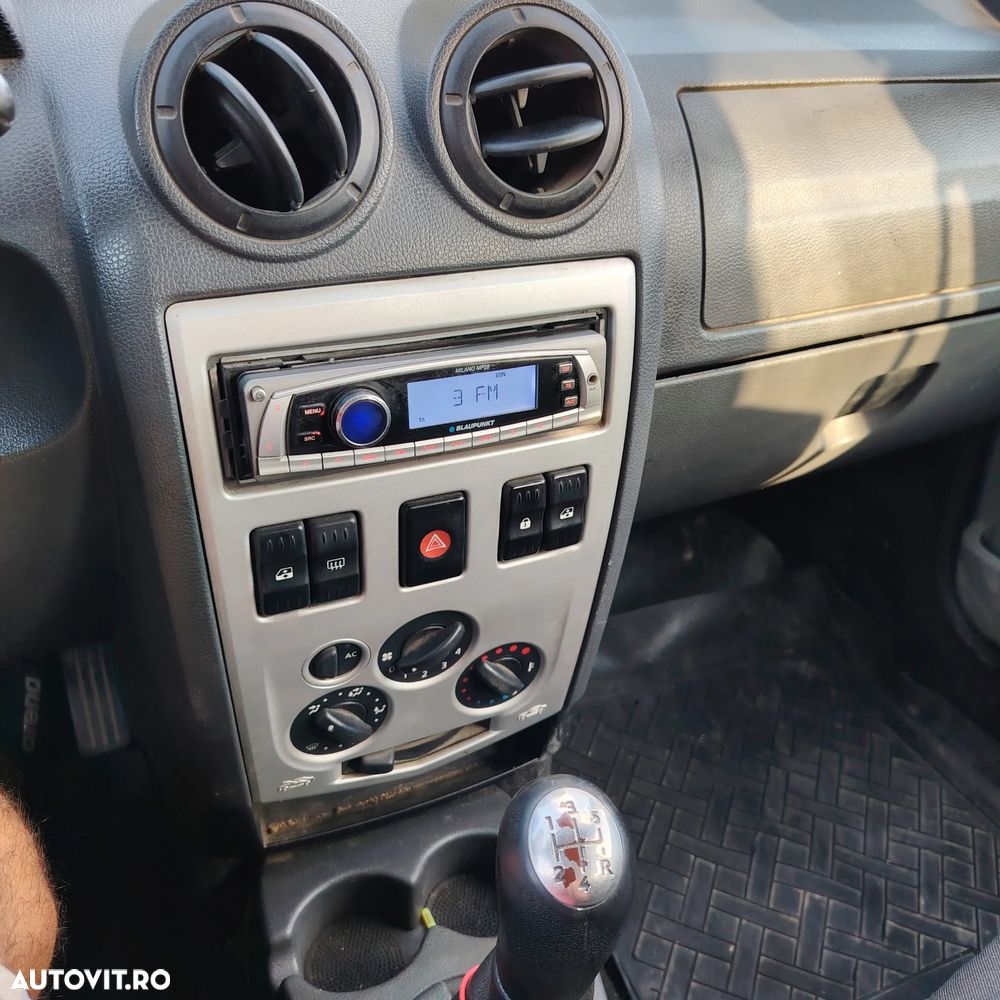 Dacia Logan - 6