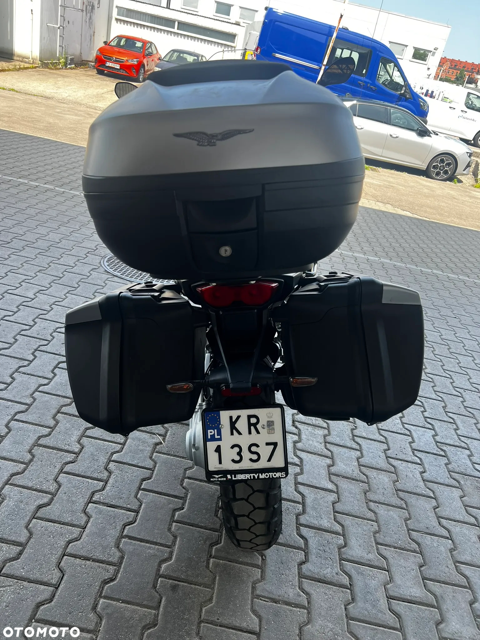 Moto Guzzi Stelvio - 5
