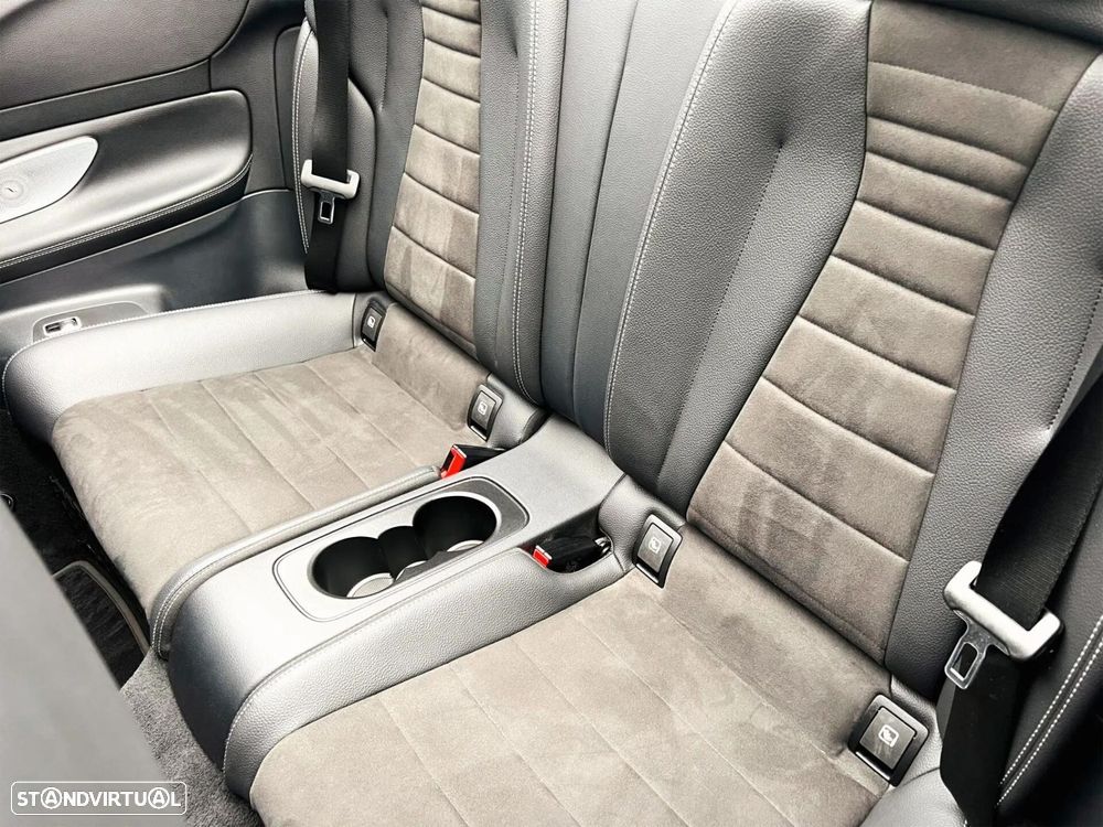 Mercedes-Benz E 220 d Cabrio 9G-Tronic AMG Line - 46