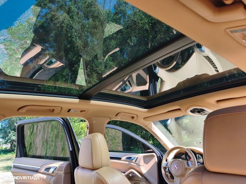 Porsche Cayenne Platinum Edition - 51
