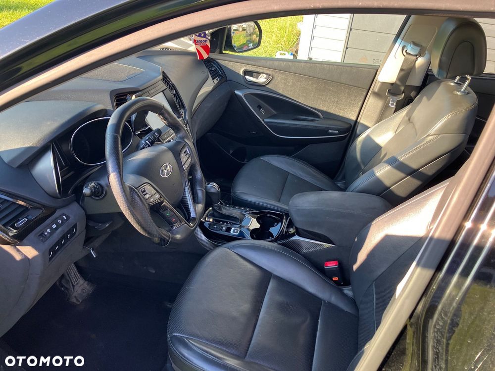 Hyundai Santa Fe - 10