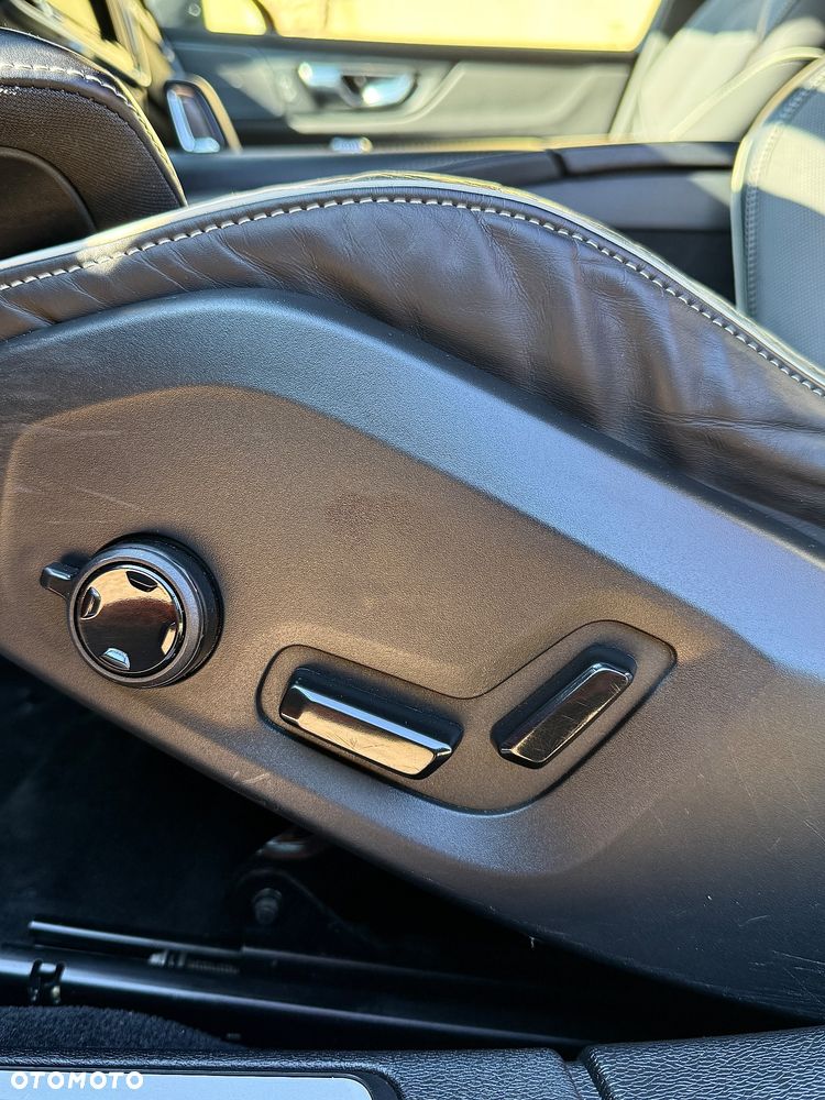 Volvo S60 - 17