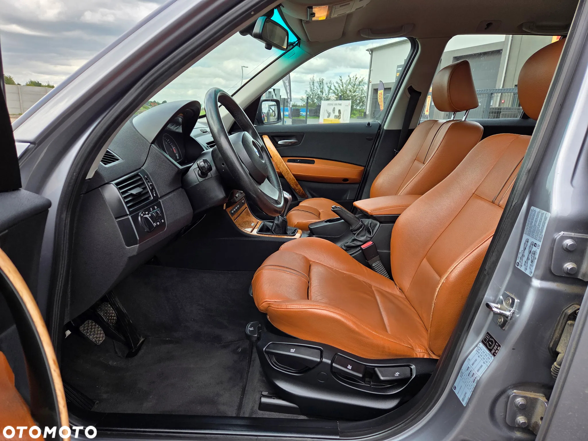 BMW X3 2.0d - 10