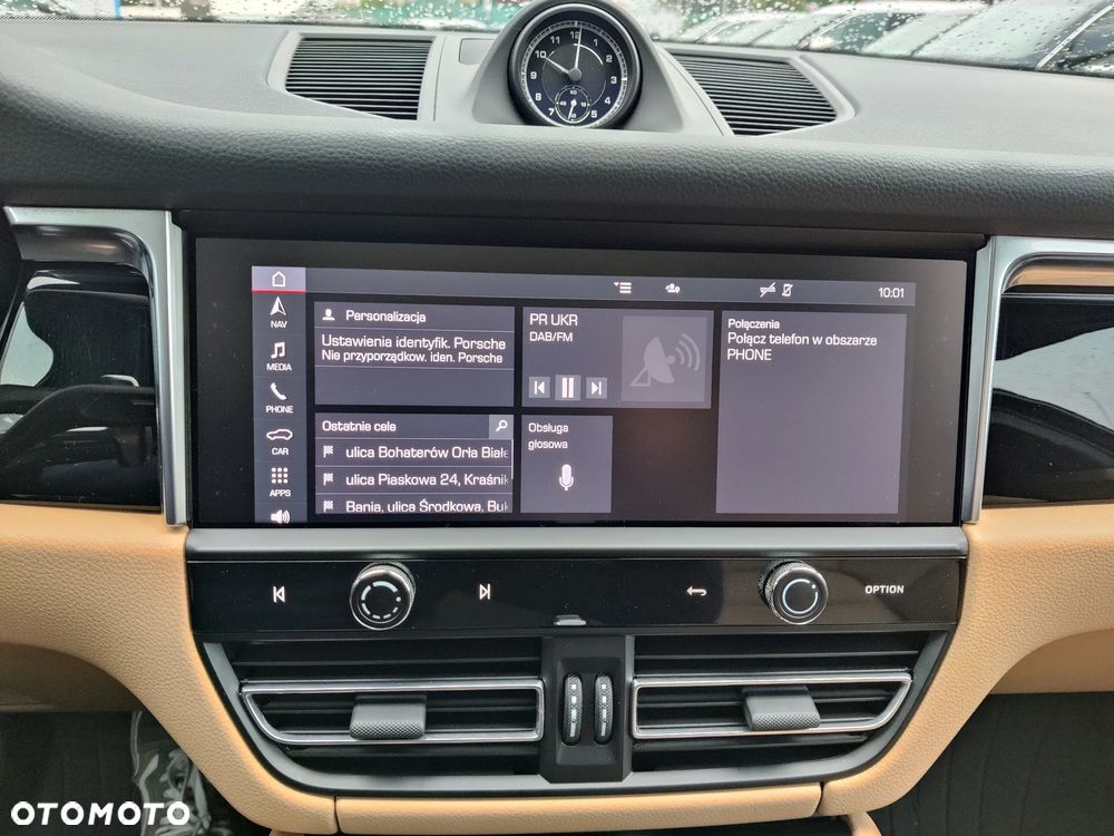 Porsche Macan Standard - 12