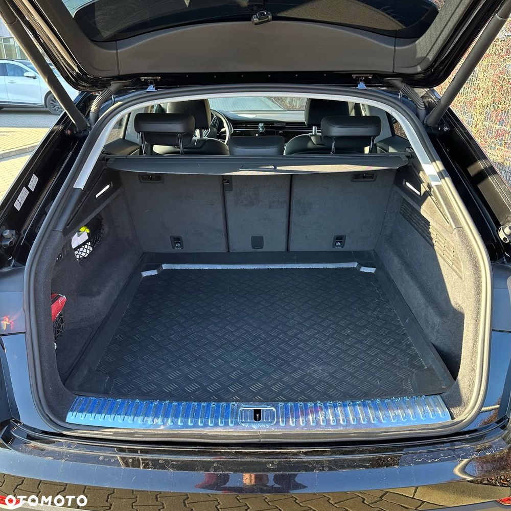 Audi Q8 50 TDI mHEV Quattro Tiptronic - 6