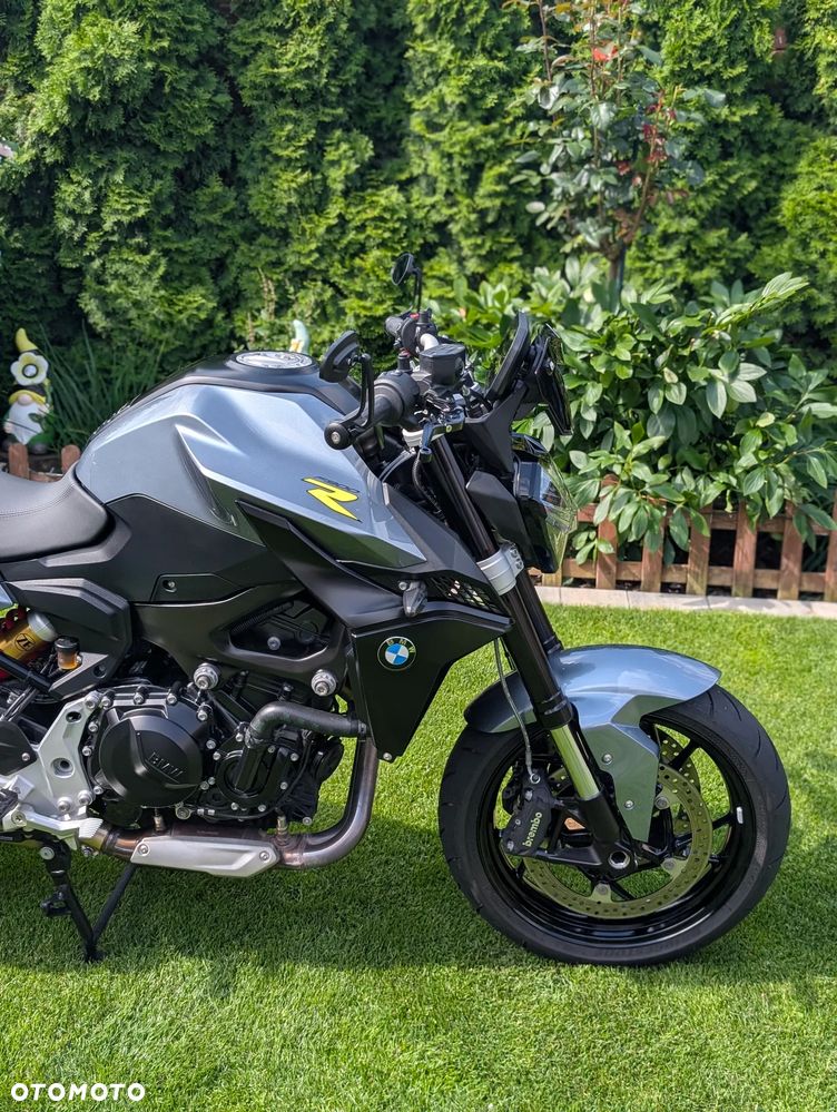 BMW F - 20
