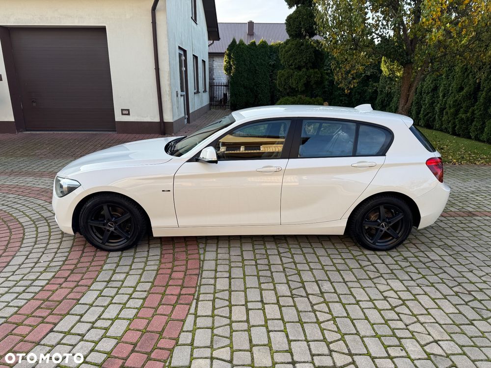 BMW Seria 1 118i Sport Line - 2
