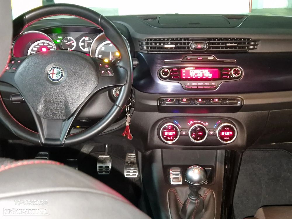 Alfa Romeo Giulietta - 10
