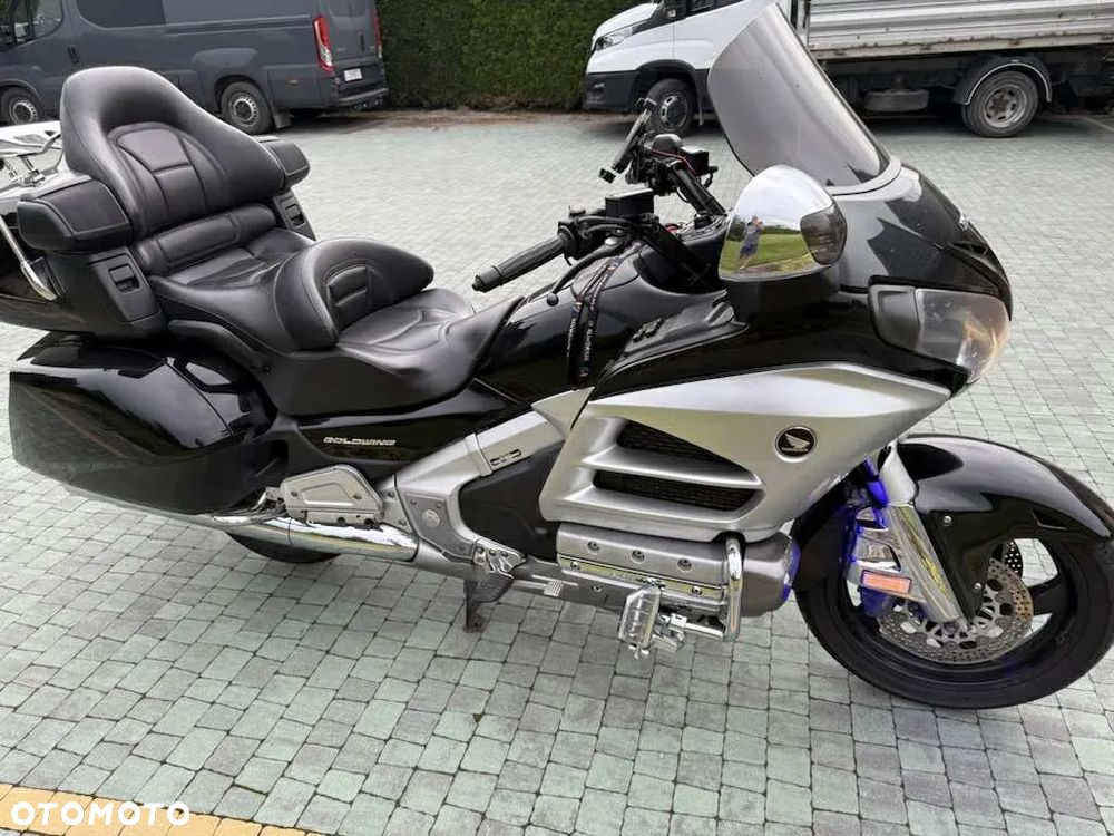 Honda GL - 3