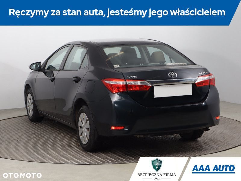 Toyota Corolla - 6
