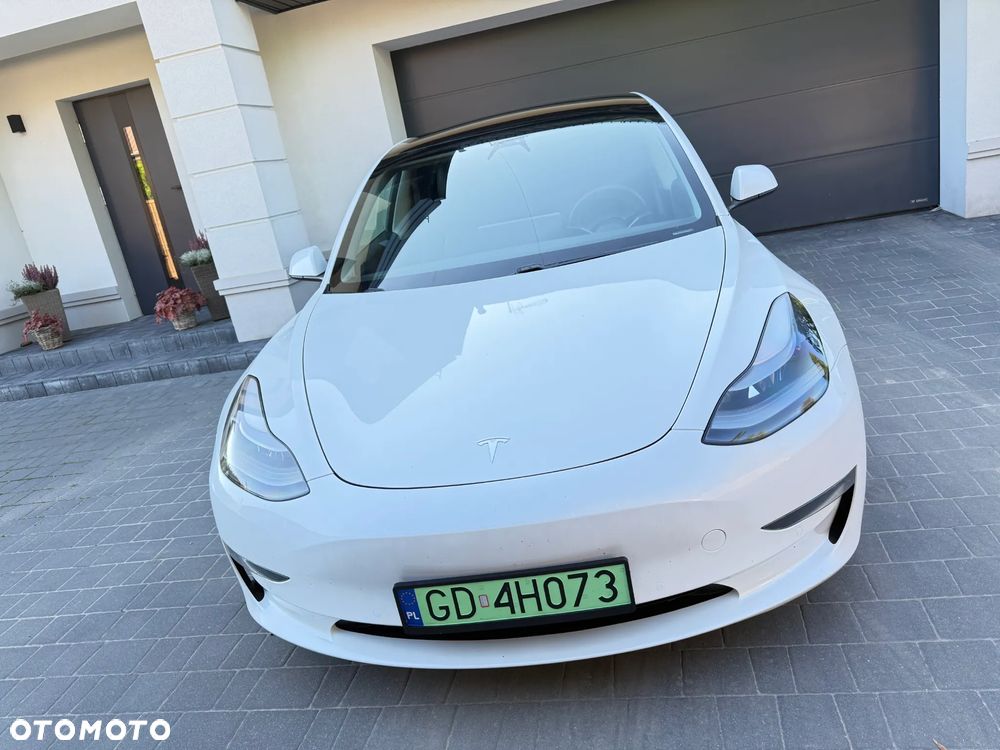 Tesla Model 3 Performance AWD - 2