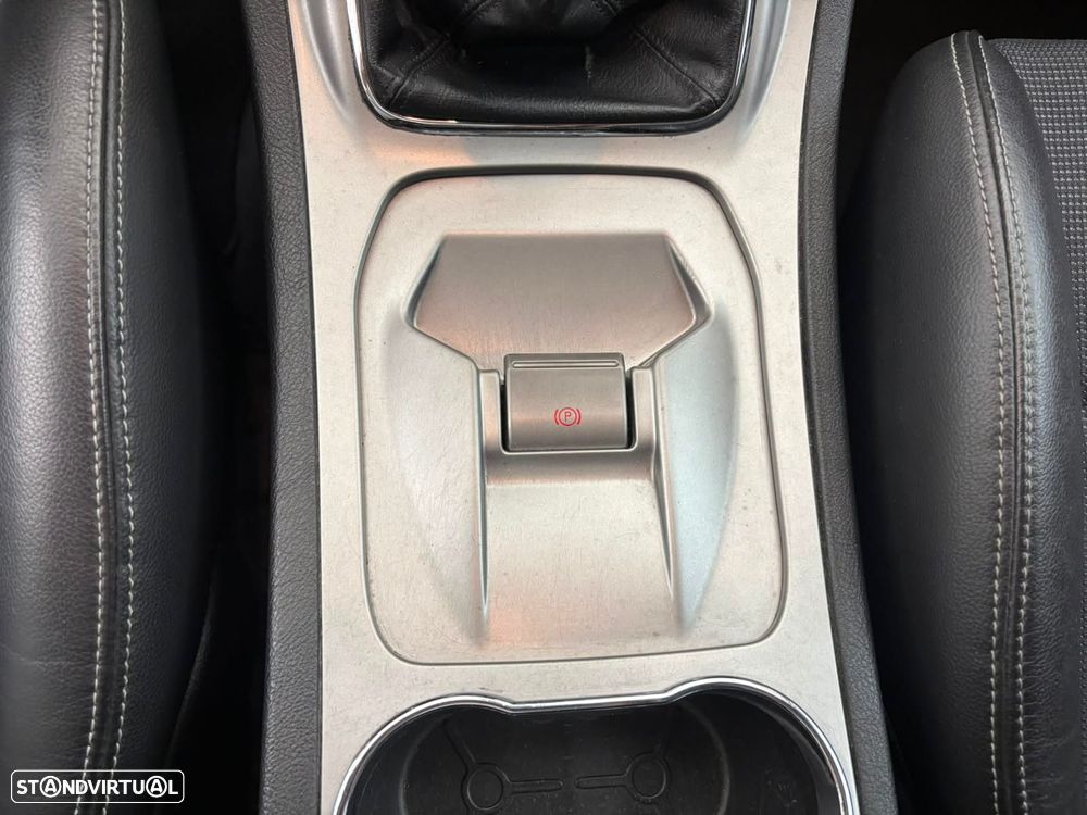 Ford S-Max 1.8 TDCi Titanium 7L - 11