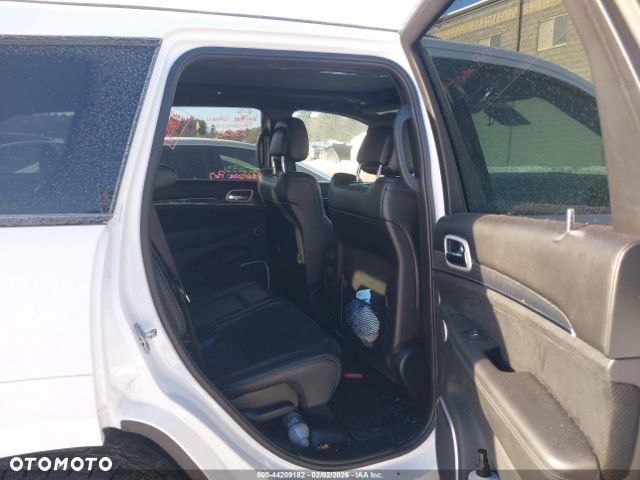 Jeep Grand Cherokee - 10
