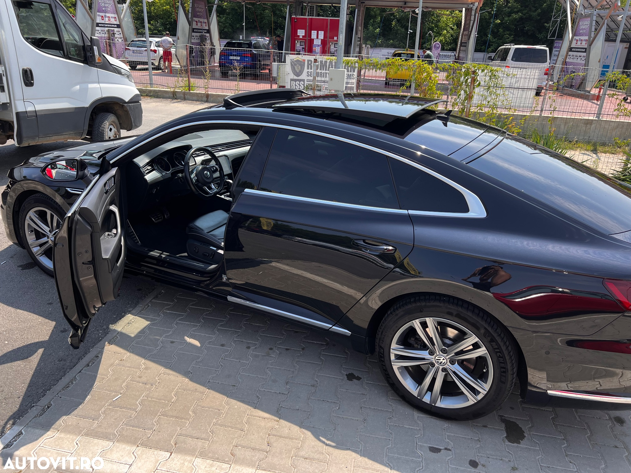 Volkswagen ARTEON 2.0 TDI DSG 4Motion R-Line - 10