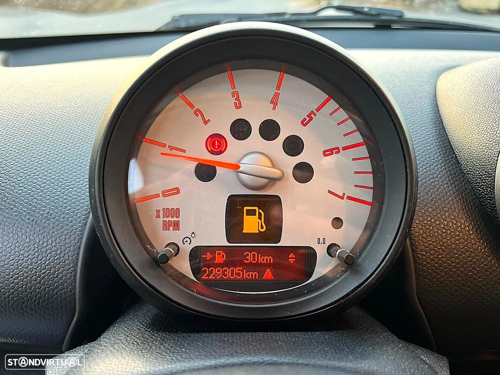 MINI Countryman One D - 9