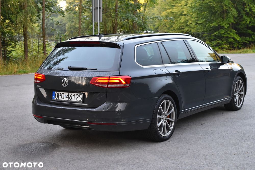 Volkswagen Passat - 5