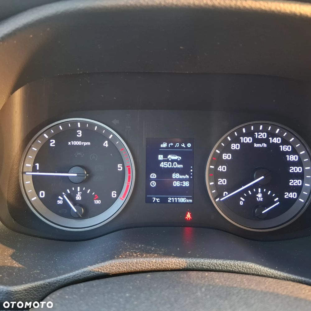 Hyundai Tucson blue 1.7 CRDi 2WD Classic - 11