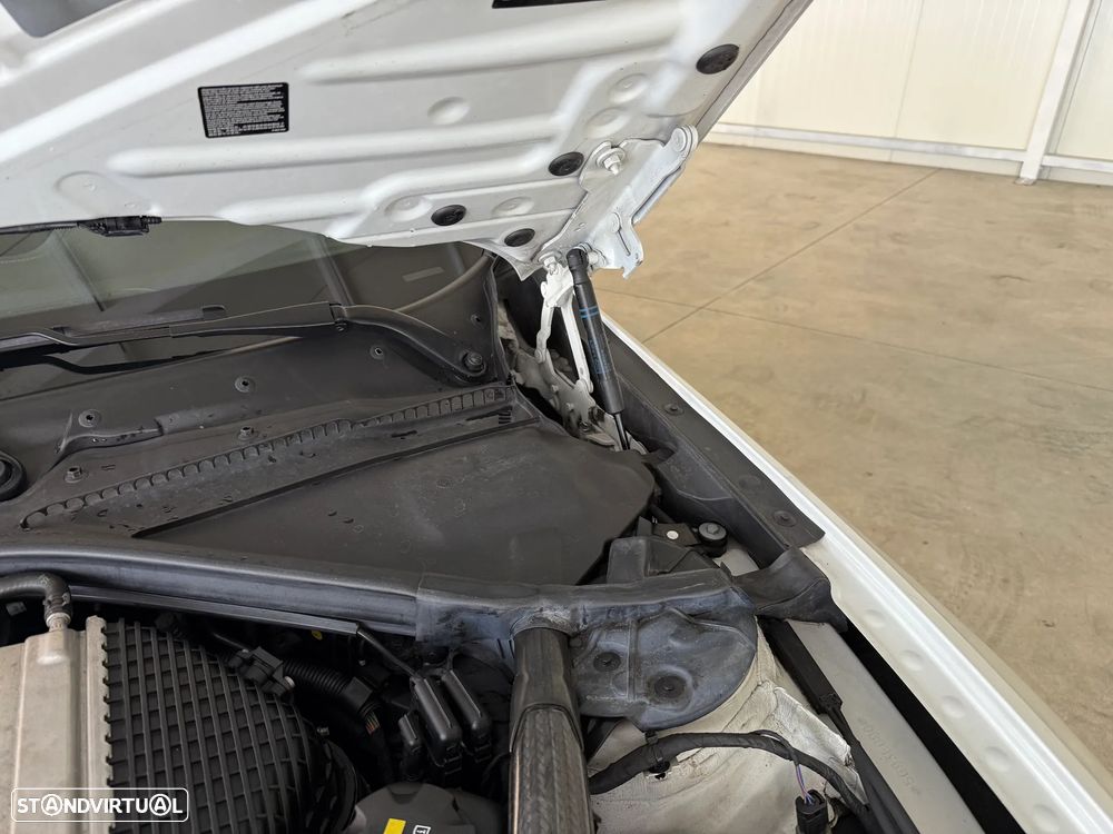 BMW M2 Competition Auto - 13