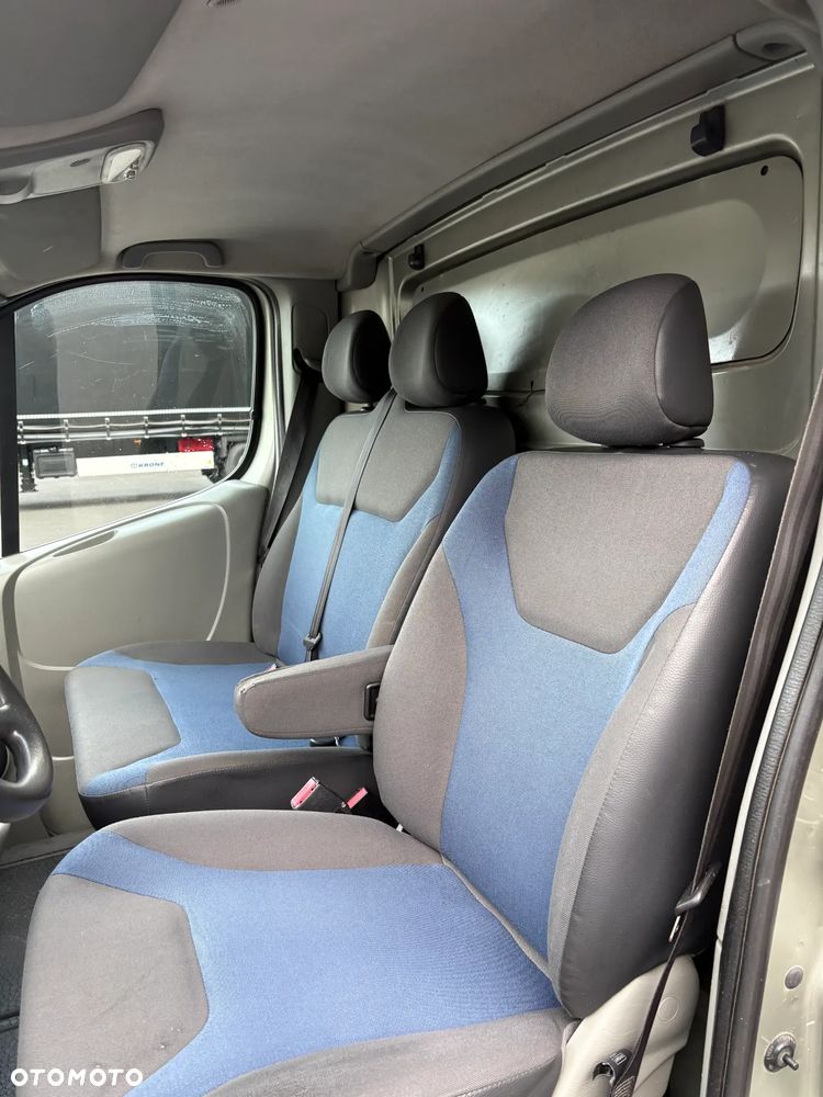 Renault Trafic - 11