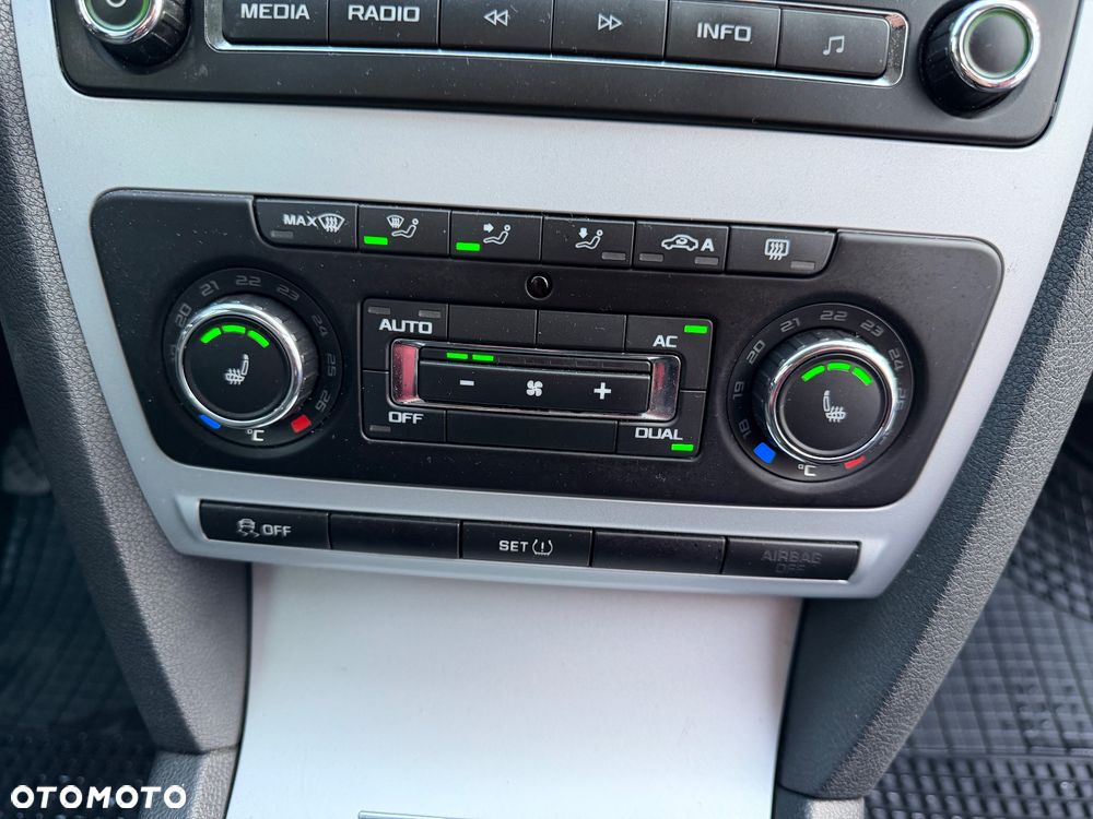 Skoda Octavia 1.4 TSI Ambiente Green tec - 12