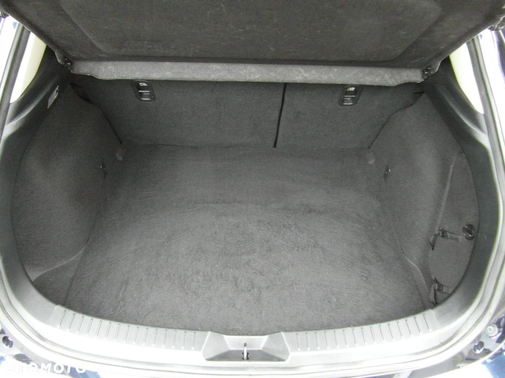 Mazda 3 SKYACTIV-G 120 Urban Limited - 7
