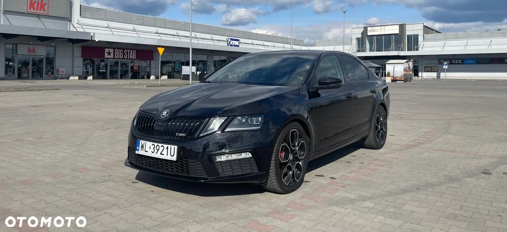 Skoda Octavia 2.0 TDI SCR 4x4 RS DSG - 4