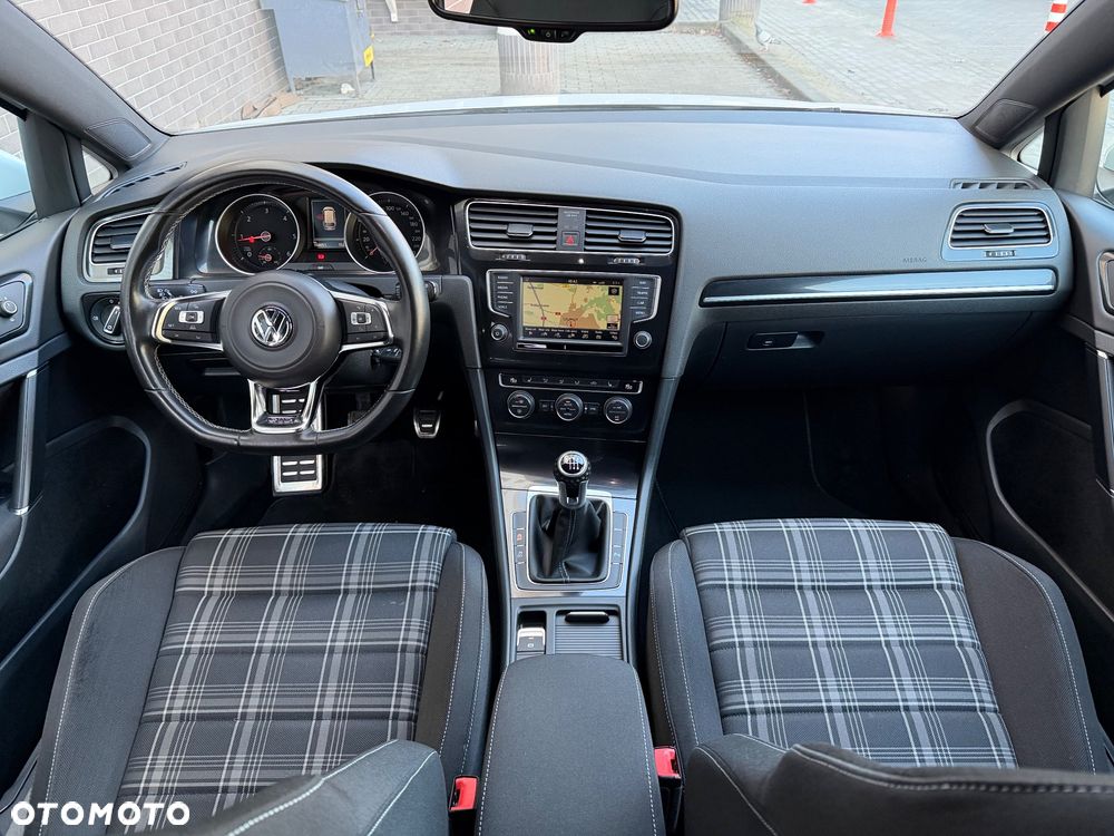 Volkswagen Golf GTD BlueMotion Technology - 29