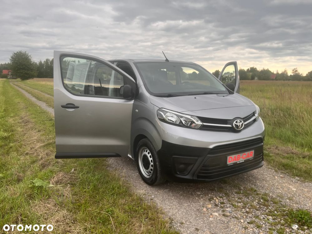 Toyota ProAce - 11