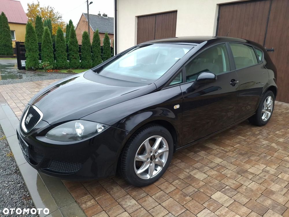 Seat Leon 2007 photo 2