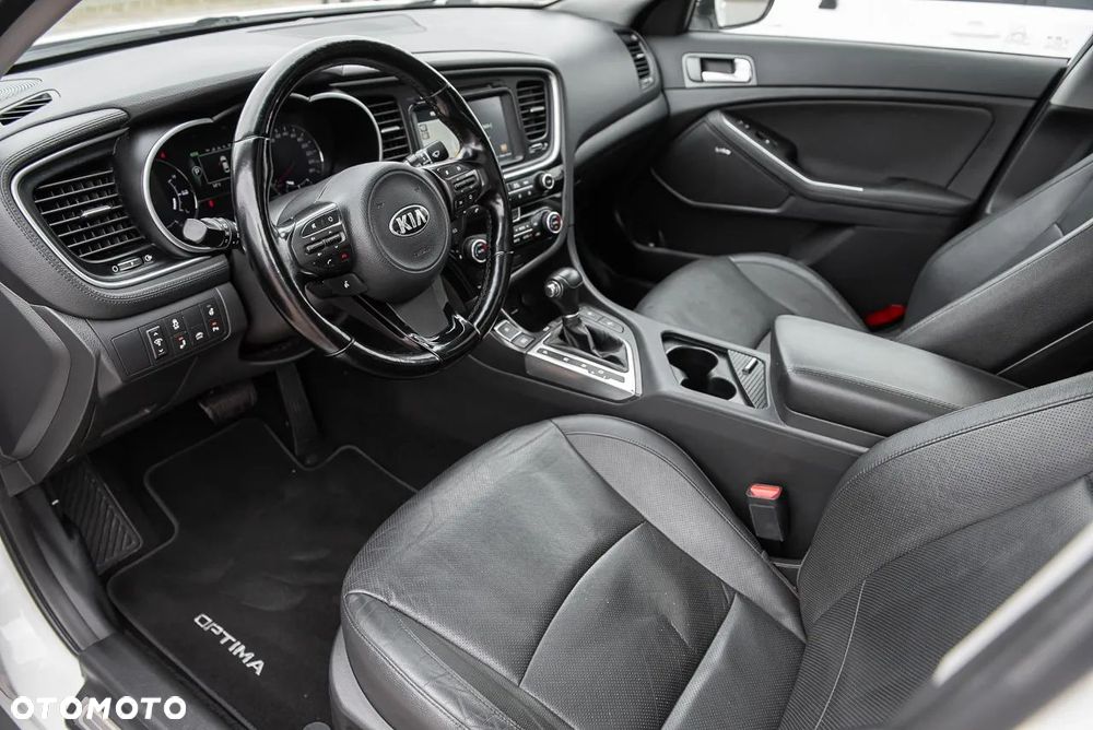 Kia Optima 2.0 CVVT Attract - 14