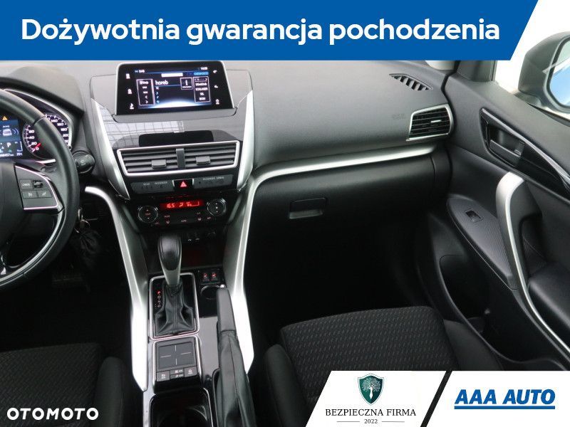 Mitsubishi Eclipse Cross - 10