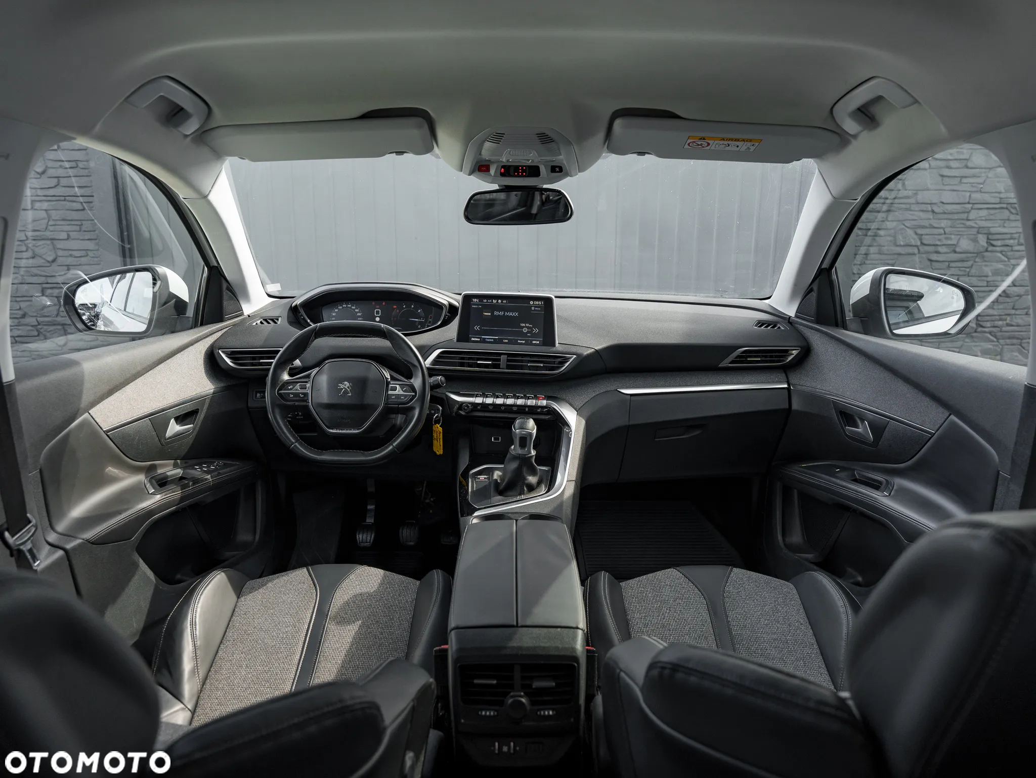 Peugeot 5008 1.6 BlueHDi Allure 7os - 21