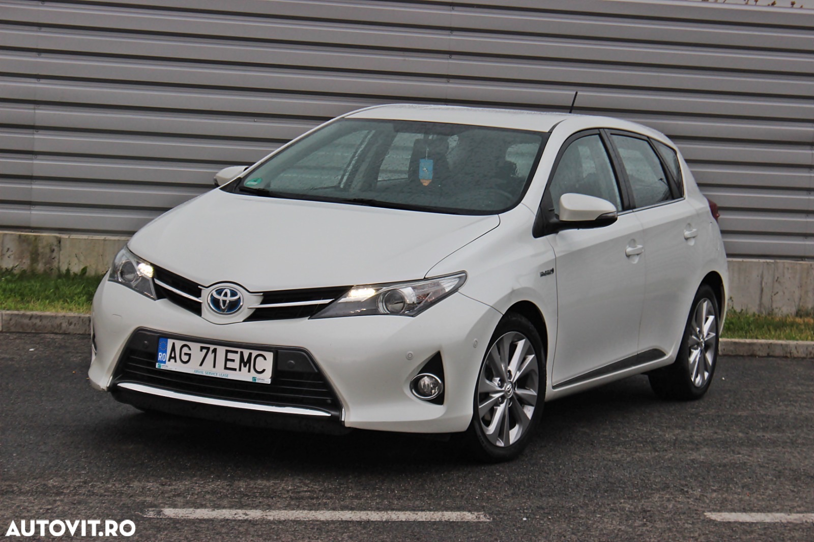 Toyota Auris 1.8 Hybrid Executive - 2