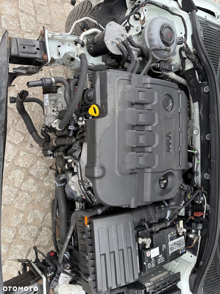 Skoda Octavia 2.0 TDI (Green tec) 4x4 DSG RS - 20