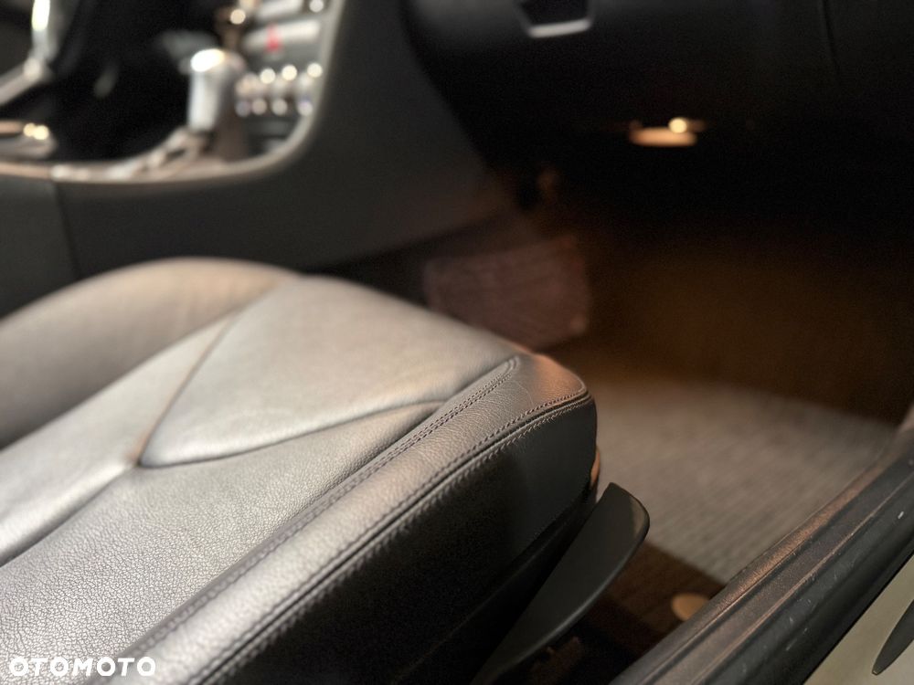 Mercedes-Benz SLK 350 7G-TRONIC Sport Edition - 22